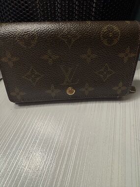 Louis Vuitton Vintage Monogram Porte Monnaie Wallet - Brown with Gold Snap